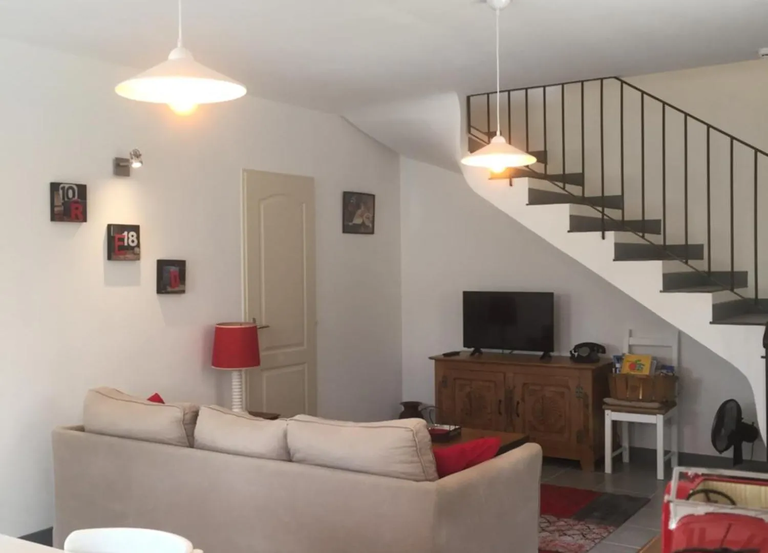 Maison De Vacances Jocelyne Holiday home Lauris France
